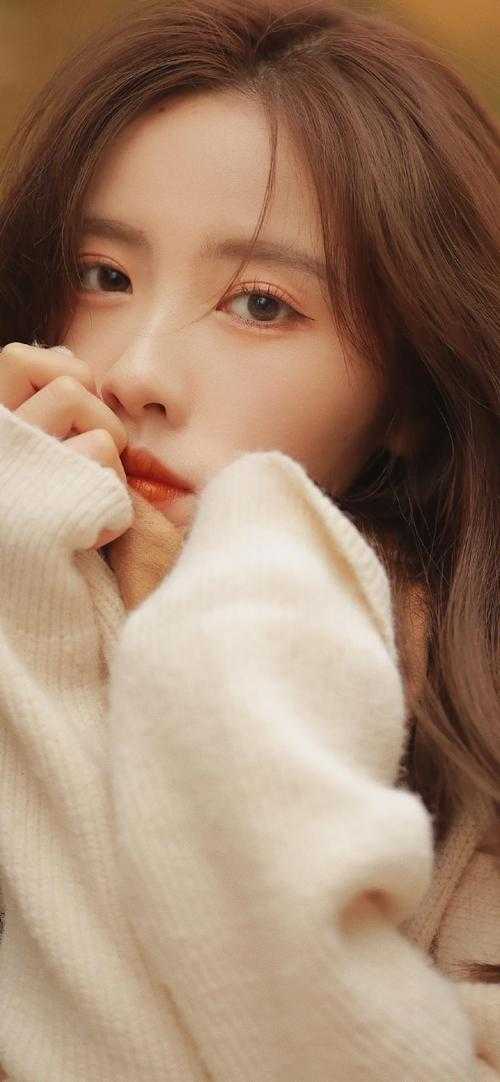 全集穿成怨种女配，开局抢了女主剧本