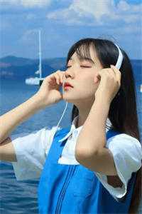 穿书后，我成了极品富婆全章节