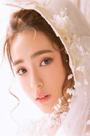 极速相亲，老妈闺蜜成了我老婆全文