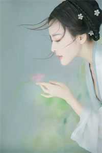 嫁给穷小子后，她成了百亿富婆精品篇