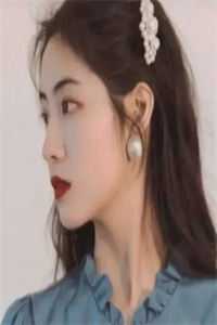 非洲淘金还债，老公为哄黑美人推我进狮群