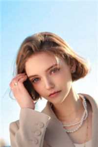 女儿被扔进马戏团做成花瓶娃娃，丈夫正为白月光点天灯杜承宇柳雨晴完本热门小说_完本小说免费女儿被扔进马戏团做成花瓶娃娃，丈夫正为白月光点天灯(杜承宇柳雨晴)
