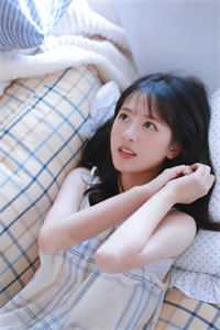 蛮族来打秋风，妻子带全家去城里给戏子加座