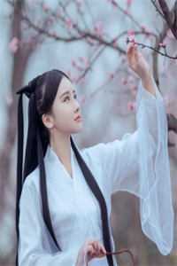 轻弹一首别离
