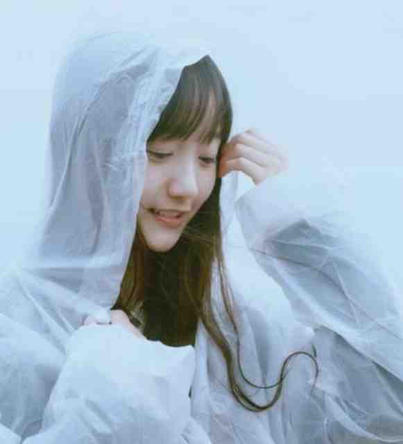 女友主动向我求婚后，我让她悔不当初
