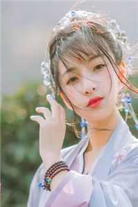 往昔凤泣血，今朝龙悲吟