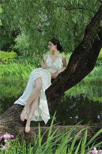 亿万婚约：老婆娶一送一